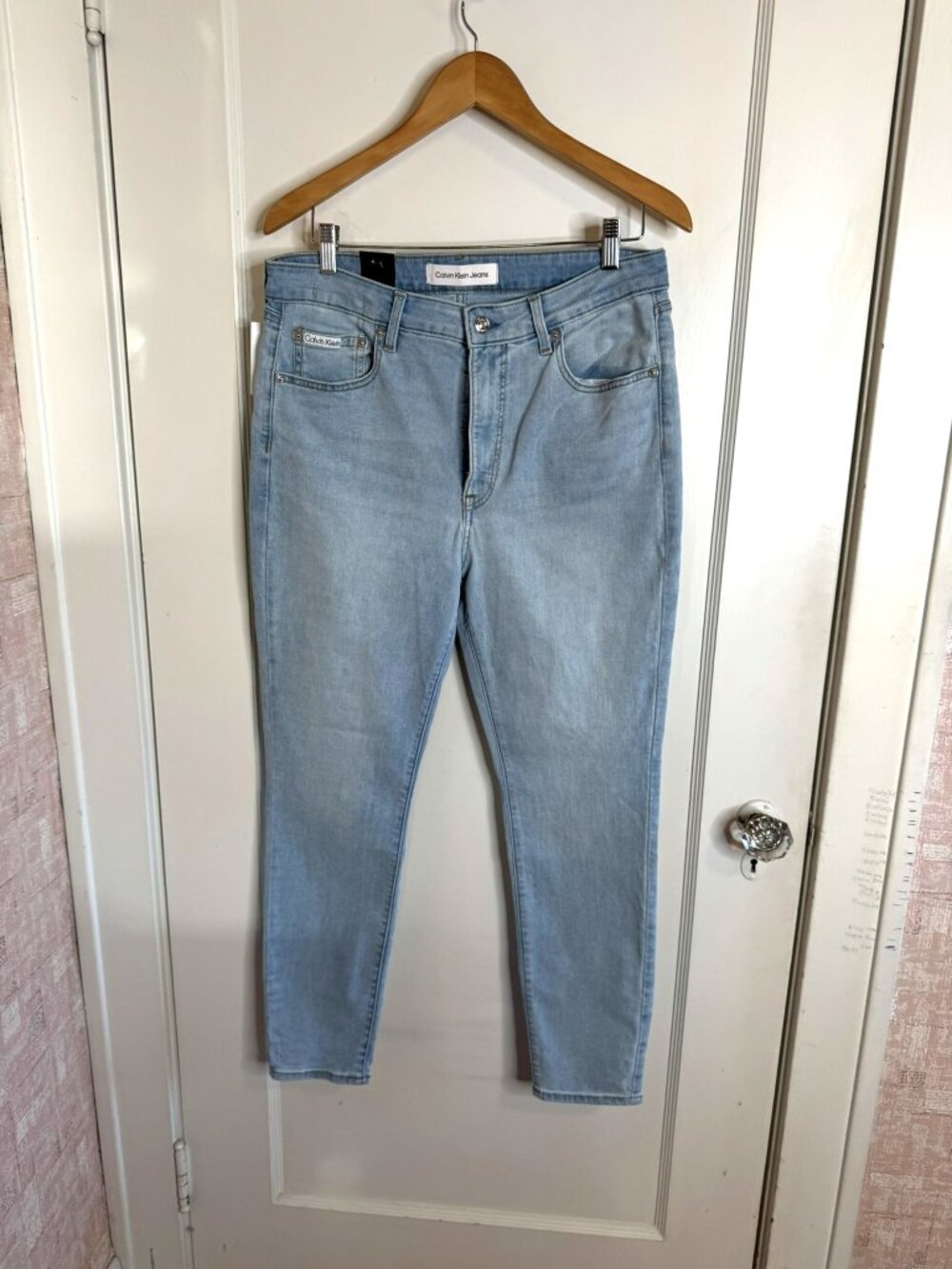 Calvin Klein Light Blue Wash High Rise Skinny Ankle Jeans 14 32x27L